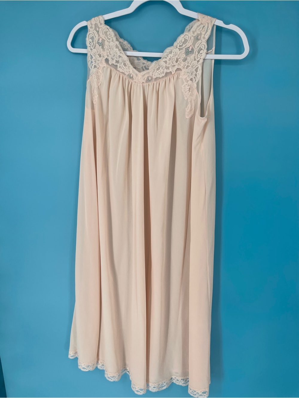 Women's Lace-Trim Nightgown in Soft Blush